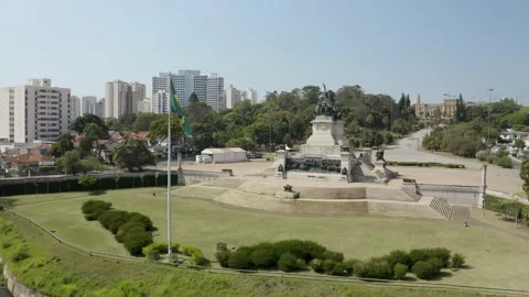 Tracking shot of Altar da Pátria Stock Footage 140064652