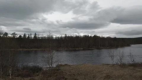 Tracking shot of an open lake view in Scandinavian wild nature Video stock 318921487