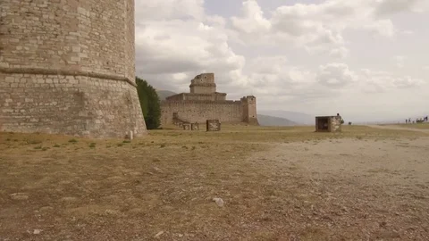 Tracking shot Rocca Maggiore, Assisi Video stock 82072576