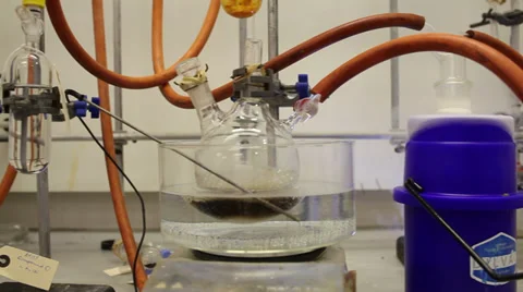 Tracking shot of science experiment 스톡 동영상 37179025