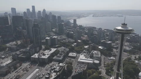 Tracking shot Space Needle Stock-Footage 317753393