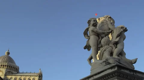 Tracking Shot Statue Leaning Tower Pisa Italy 4K Stock Video Footage 스톡 동영상 59195970