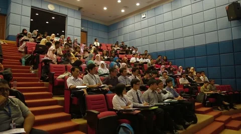 Tracking Shot of Students Inside Lecture Hall in Allianze University in Penang Video stock 49388080
