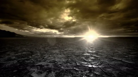 Tracking Sunrise Time Lapse across apocalyptic desert playa wasteland 스톡 동영상 63779031
