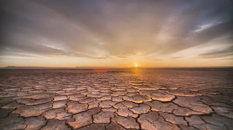 Tracking Time Desert Playa Dawn in vivid HDR Sunrise 스톡 동영상 60992461
