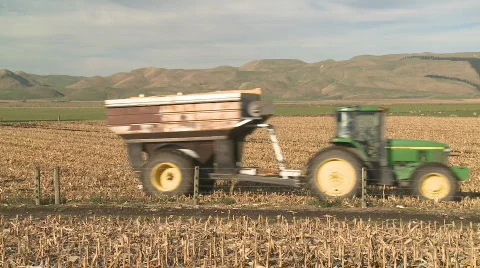 Tractor and bin Stock Footage 740019