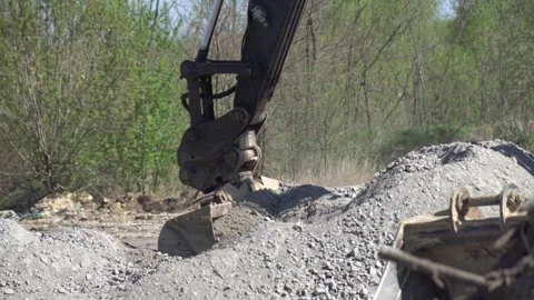 Tractor excavator on construction site 库存影片 332933276