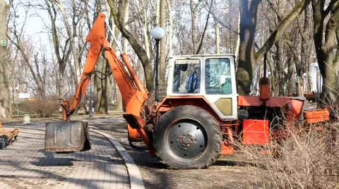 Tractor Stock Footage 737995