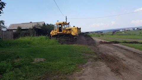 Tractor Video stock 147245481