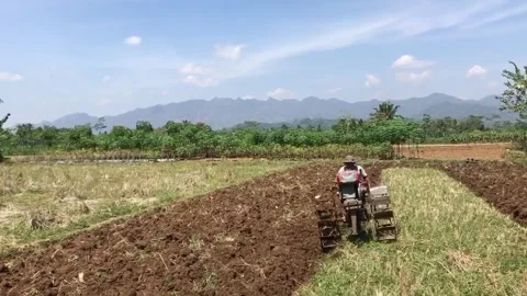 Tractor tool. Stock-Footage 246991475