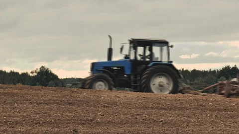 Tractor9 Stock Footage 121775808