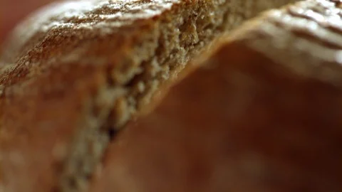Traditional bread cut open macro close-up Video stock 93103084