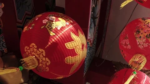 Traditional Chinese red lantern camera moves in slow-motion Stock Footage 205550327