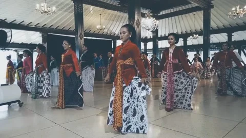 Traditional Dance from Central Java, yogyakarta, Indonesia Stock Footage 199934586