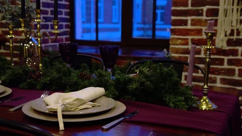 Traditional dishware on Christmas table Vídeo Stock 100188684