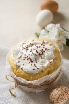 Traditional easter cake, easter eggs and flowering apple tree branches Stock Photos