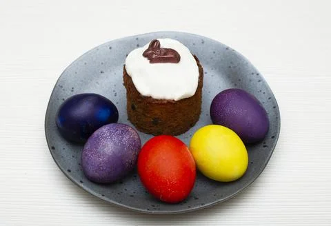 Traditional Easter cake with painted eggs prepared for the celebration of Easter Stock Photos