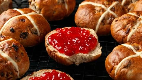 Traditional Hot Cross Buns, Easter Sweet Spiced Rolls with Dried Fruit, Str.. Stock Photos