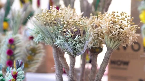 Traditional Lithuanian Easter palms or verbos. Kaziukas Easter market. Vilnius. 库存影片 271071136