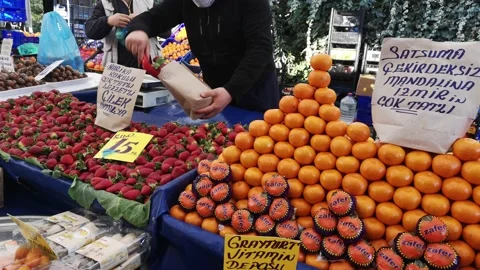 Traditional Local Turkish Bazaar Video stock 147991725