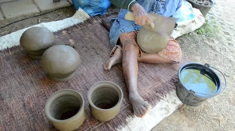 Traditional method for pottery in Thailand Video stock 45530072