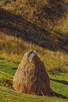 Traditional Romanian haystack 스톡 사진