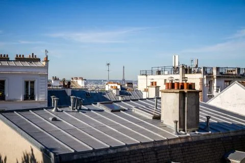 The traditional roofs of paris and the eiffel tower Stock-Fotos