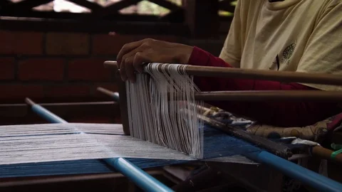 Traditional silk machine producing silk yarn. Silk weavers making silk yarn Video stock 123922744
