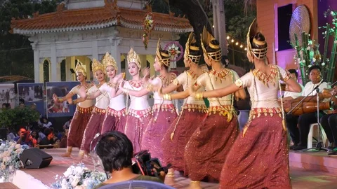 Traditional Thai dance Stock Footage 102769204