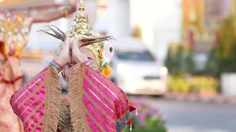Traditional Thai Dancer Performing in Ornate Gold Headdress and Costume Stock Footage 341375711
