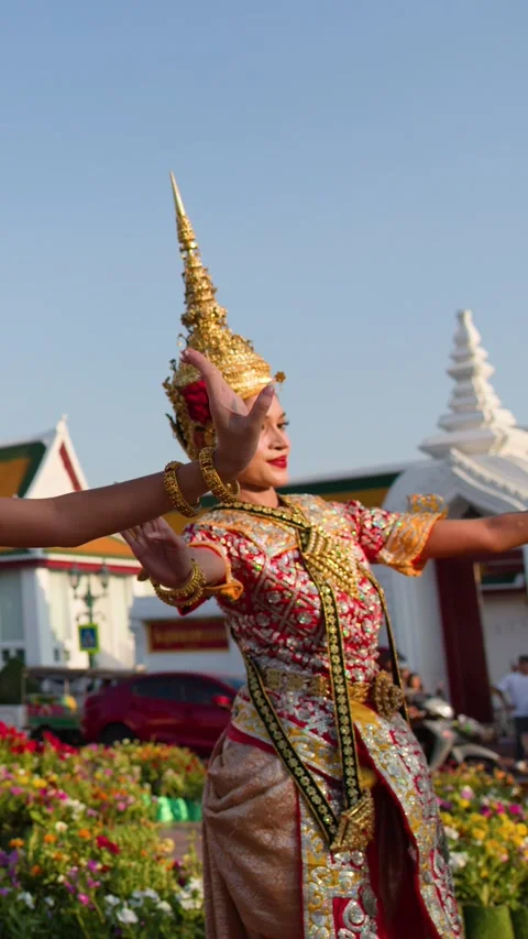 Traditional Thai Khon Dancer Performs in Front of Wat Suthat Temple Stock Footage 336298978