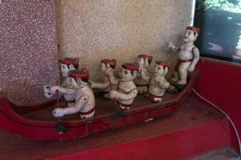 Traditional Vietnamese performance water puppet theatre show in Hanoi, Water  Stock Photos