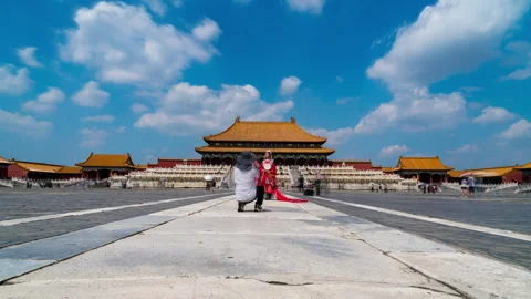 Traditional Wedding Bliss: Timelapse of Couples Posing at Forbidden City Stock Footage 242008568