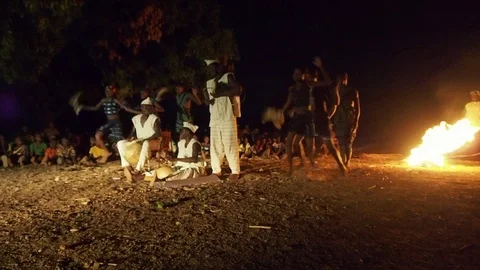 Traditionnal dance troup Stock Footage 80626069