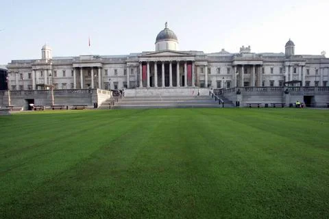 Trafalgar Square Gets A Grass Makeover Visitors To The National Gallery Can Gaze Stock Photos