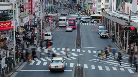 Traffic 08 Stock Footage 105889236