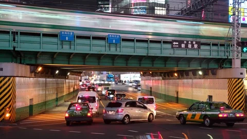 Traffic 16 Stock Footage 105889320