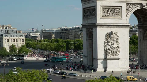 Traffic at arc du triomphe paris france Stock-Footage 30950384