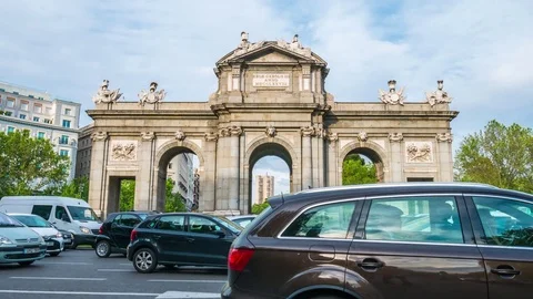 Traffic around the Alcala Gate in Madrid Stock Footage 84766076