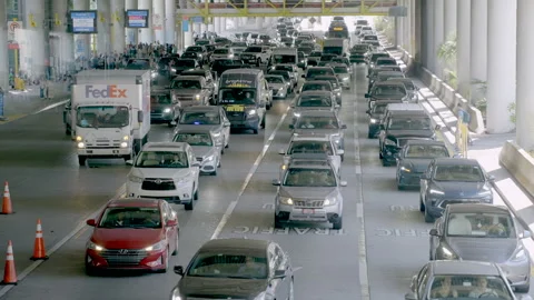 Traffic at arrivale lower level FLL Fort Lauderdale International Airport Stock Footage 331738550