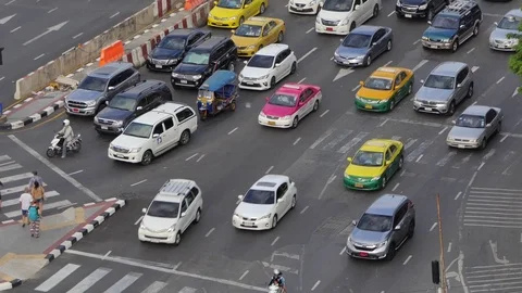 Traffic in Bangkok Vídeos de archivo 78087949