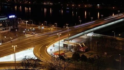 Traffic on the bridge night timelapse Video stock 99743268