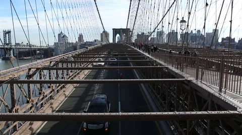 Traffic on Brooklyn Bridge with Brooklyn in the Background Video stock 45702076
