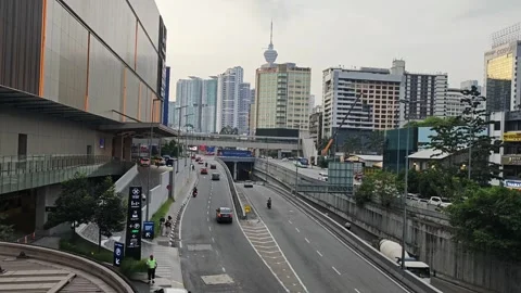 Traffic at bukit bintang area Stock Footage 324599840