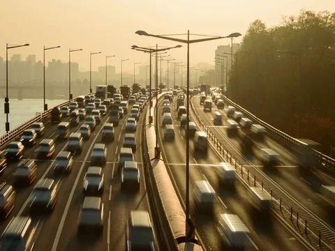 Traffic on a busy expressway Stock Footage 83306632