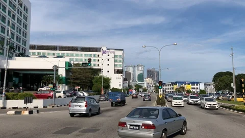 Traffic in the center of Malacca Vídeos de archivo 112634838