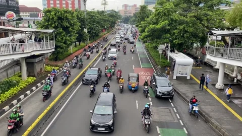 Traffic in central Jakarta Stock Footage 292639950