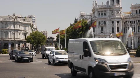 Traffic in Cibeles Stock Footage 117159209