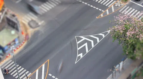 Traffic in the city Stock Footage 25913410