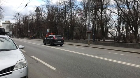Traffic in the city. Video stock 112519843